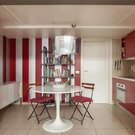 ミラノIsola Skylight Loft- Via Della Boscaiolaアパートメント エクステリア 写真